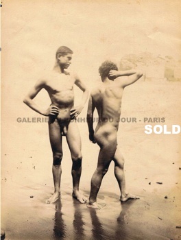 von GLOEDEN - Amis au bord de l'eau von GLOEDEN - Amis au bord de l'eau