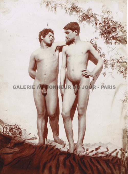 Gloeden - Jeunes hommes à la peau de tigre Gloeden - Jeunes hommes à la peau de tigre